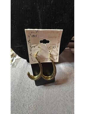 NT Costume Jewelry